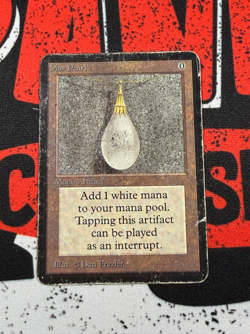 Mox Pearl (Damaged) [Limited Edition Alpha] [PICS]