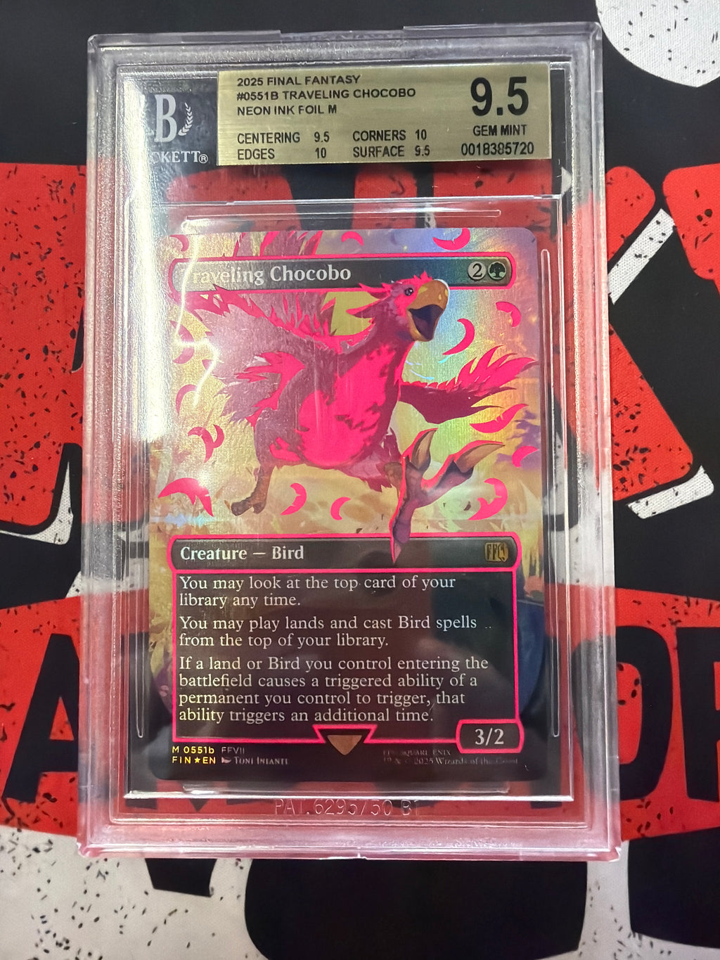 final fantasy mtg neon chocobo Traveling Borderless Ink Blue Foil 551c 3 Toughness Traveling Chocobo (Borderless) (Neon Ink
