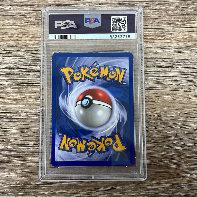 PSA 8 NM- MT - Machamp 8/102 1st Edition German (Machomei) Base Set Po PSA 8 NM- MT - Machamp 8/102 1st Edition German (Machomei) Base Set Po