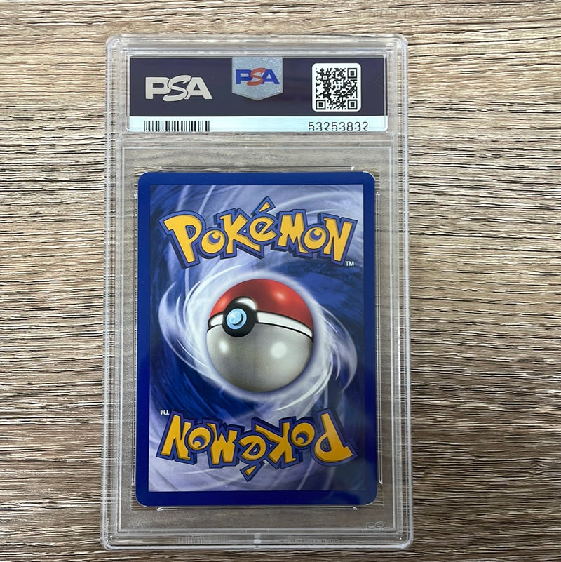 PSA 8 NM - MT